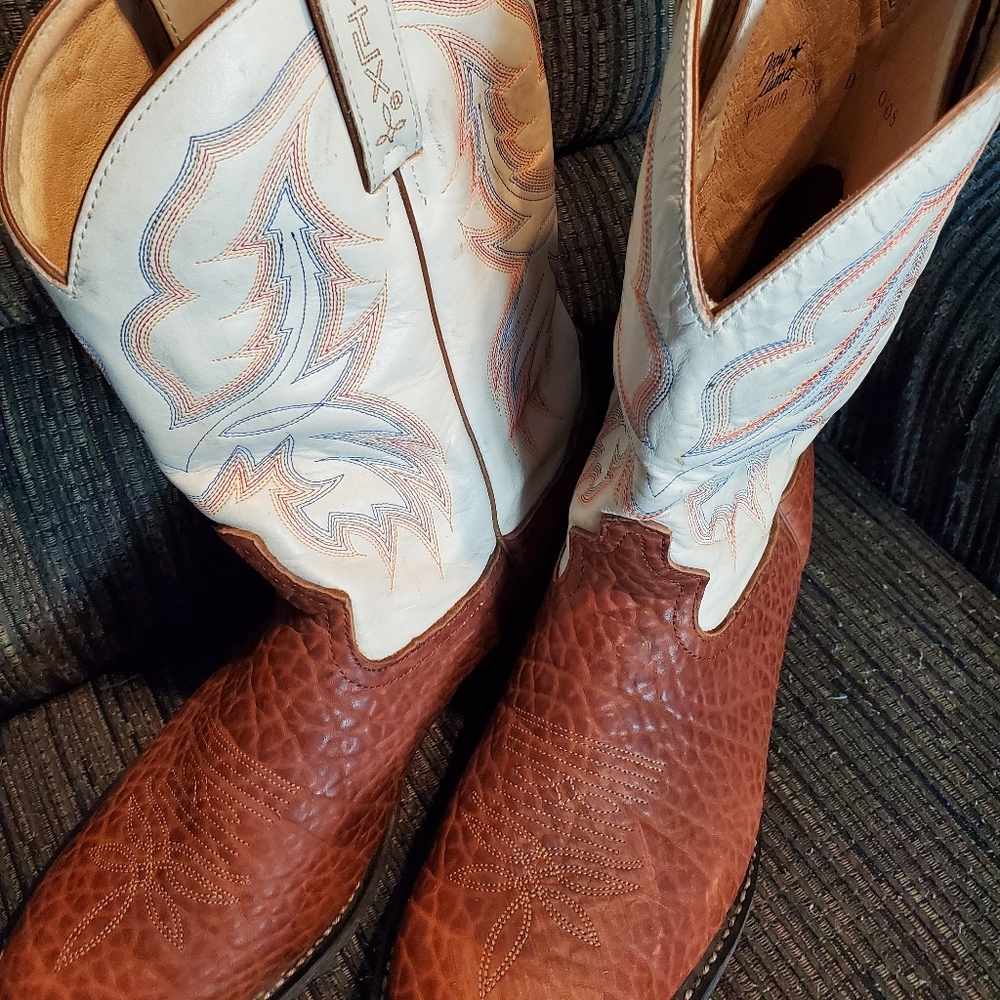 Tony Lama boots